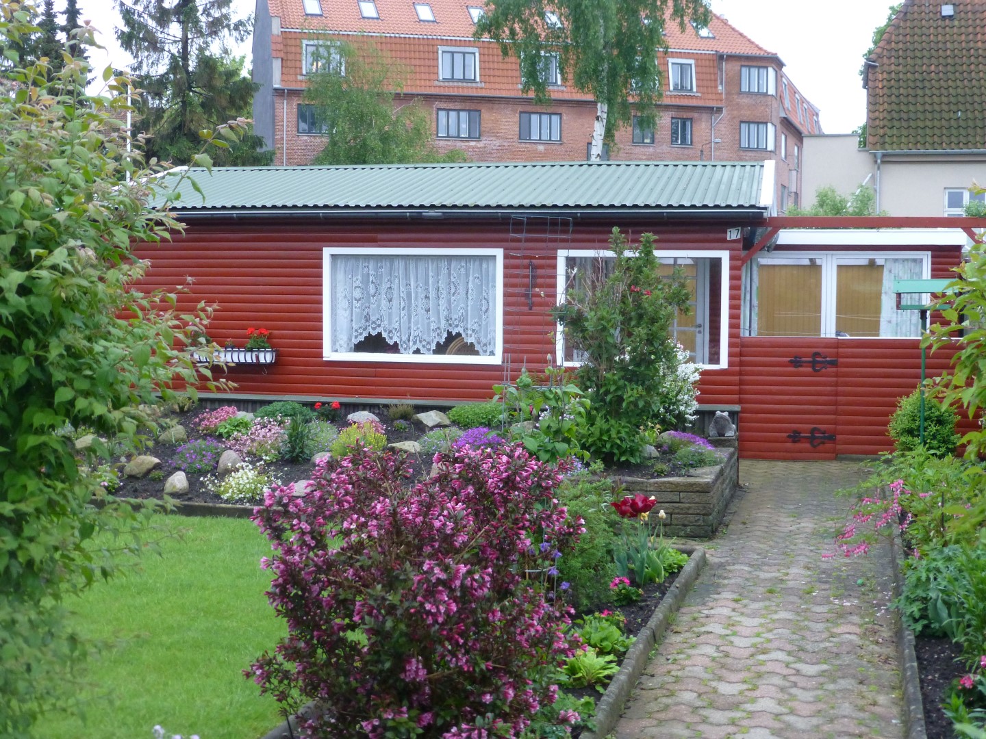 Dan H/F (Danshøj)